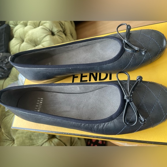 Stuart Weitzman Women's Sw Bow Ballet Flat Adobe - Picture 2 of 9